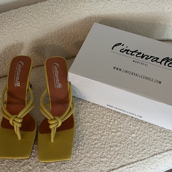 NEW IN BOX L'intervalle heeled sandals. Euro 39 - Picture 9 of 14